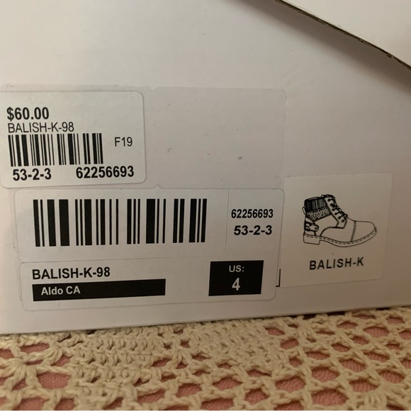 Aldo Balish-K Boys Boots in Black in US 4 - Picture 7 of 7